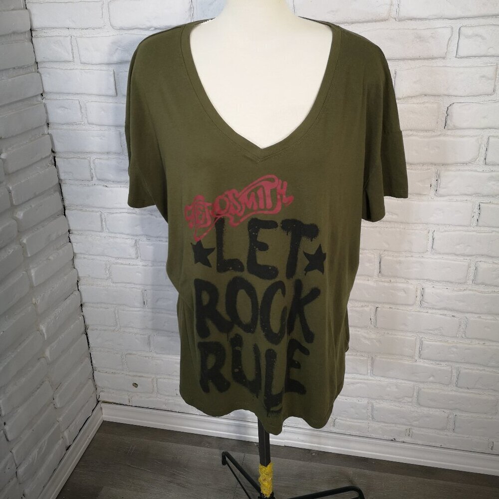 Aerosmith "Let It Rock" Army Green Ladies Size 3X V-neck Short Sleeves T-shirt